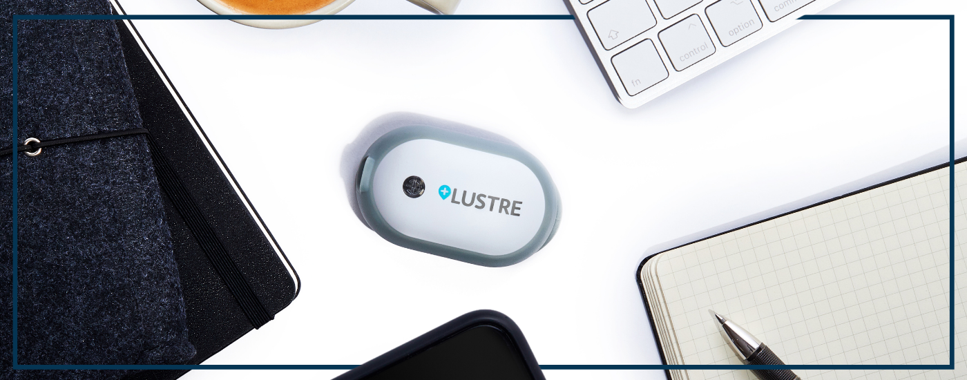 LUSTRE ClearSkin solo on desk